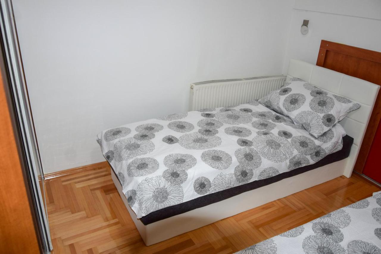 Apartman Masa Μπάνια Λούκα Εξωτερικό φωτογραφία